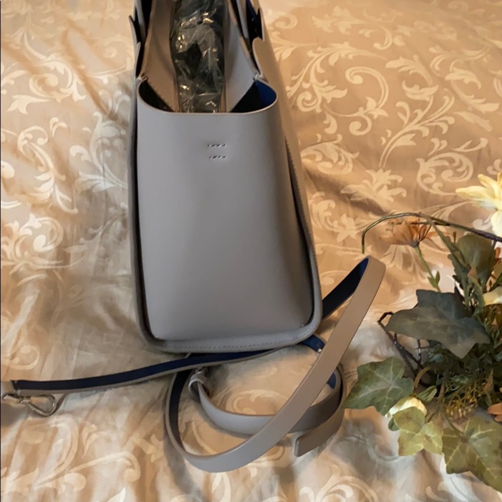 Kate Spade Large Scalloped Purse Grey/Navy - Picture 7 of 7
